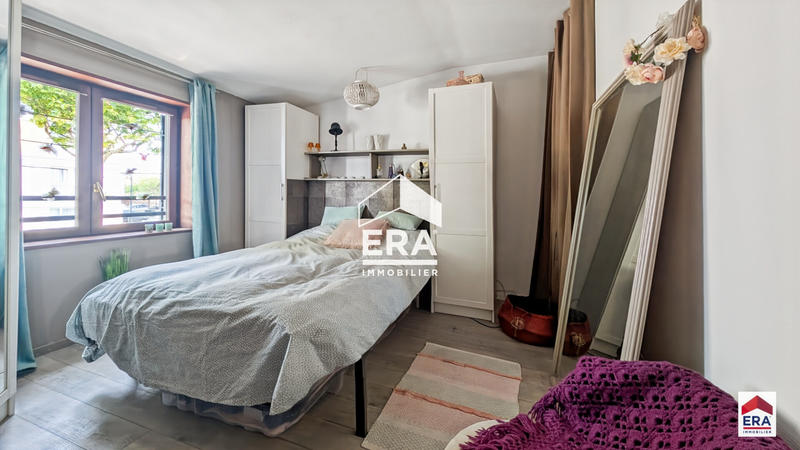 Maison - 93 m² - 4 pièces