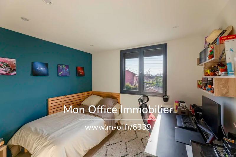 Maison - 81 m² - 5 pièces