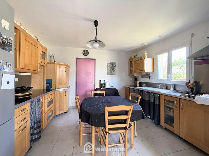 Maison - 151 m² - 7 pièces