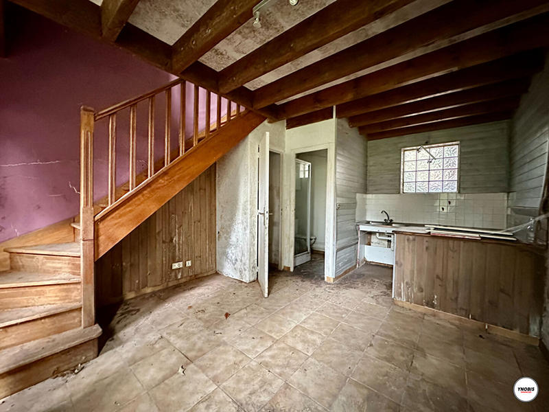 Maison - 284 m² - 12 pièces