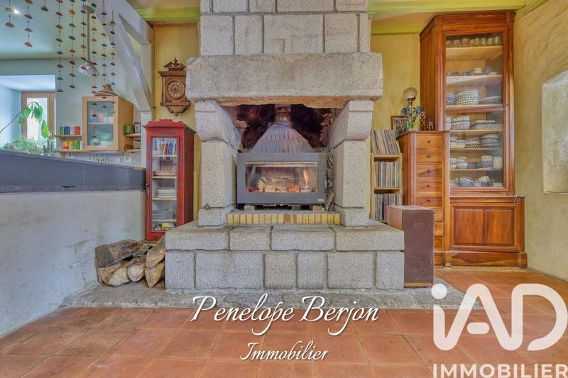 Maison - 575 m² - 15 pièces