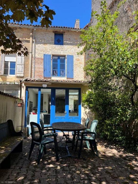 Maison de ville - 127 m² - 5 pièces