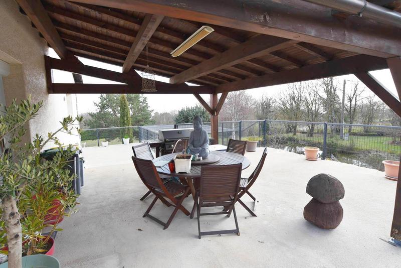 Maison - 160 m² - 7 pièces