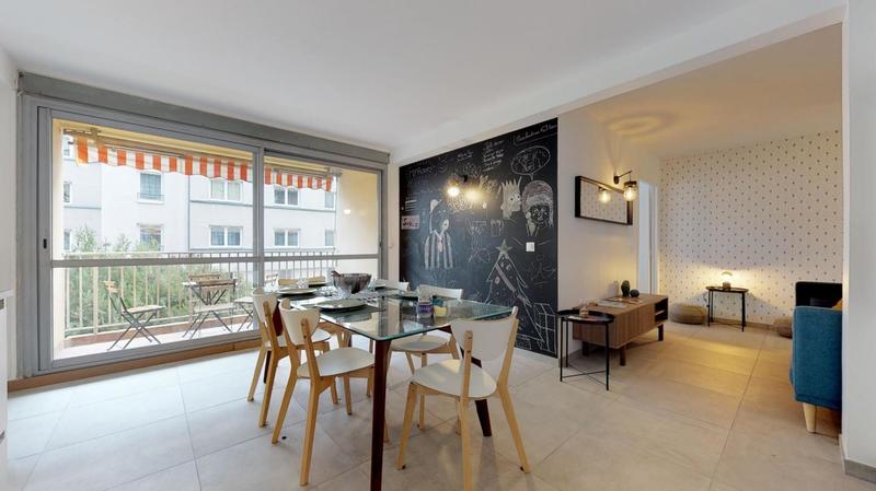 Chambre - 13 m² - 1 pièce