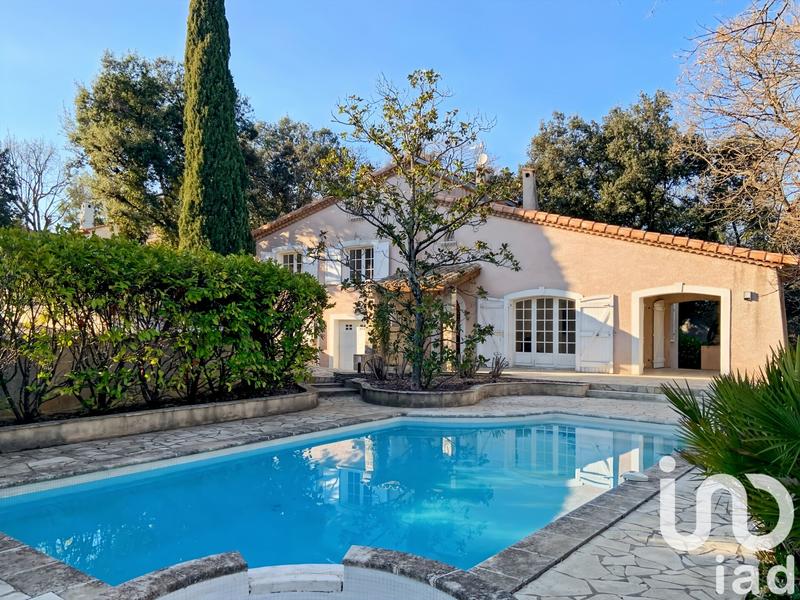 Maison - 145 m² - 8 pièces