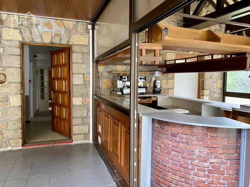 Immeuble - 380 m² - 16 pièces