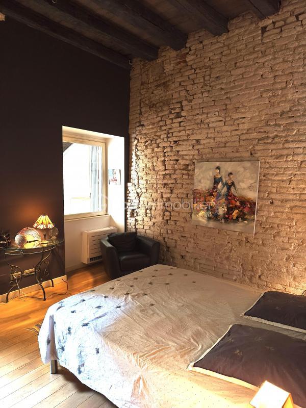 Appartement - 212 m² - 6 pièces