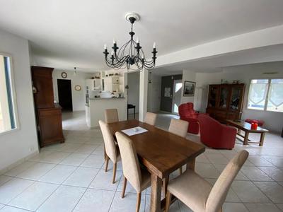 Maison - 150 m² - 5 pièces