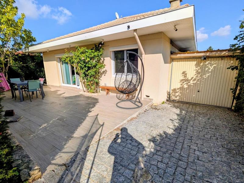 Maison - 98 m² - 4 pièces