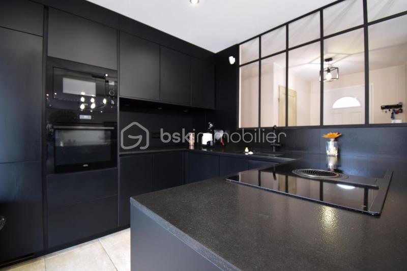 Maison - 101 m² - 4 pièces