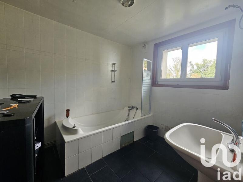 Maison - 232 m² - 7 pièces