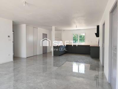 Maison - 112 m² - 5 pièces