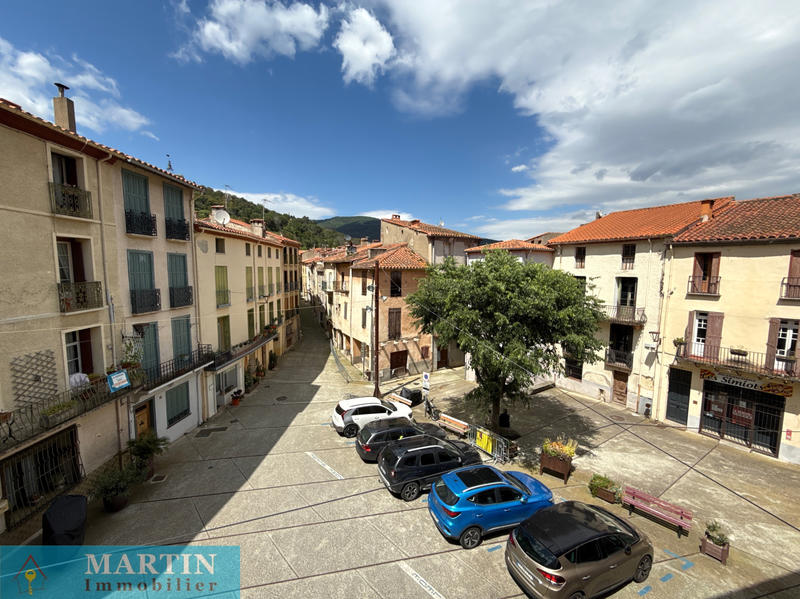 Maison - 213 m² - 9 pièces