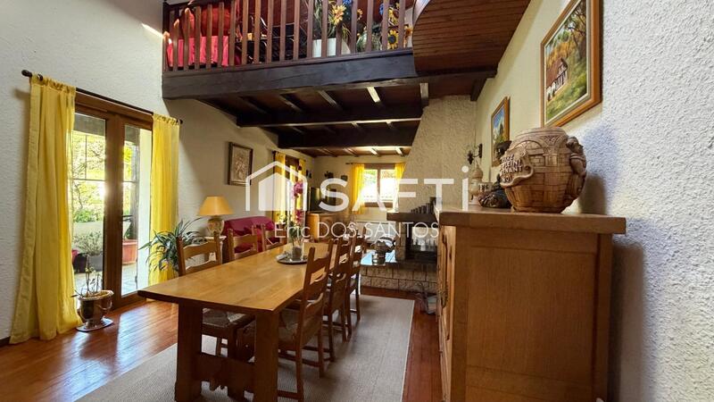 Maison - 120 m² - 6 pièces