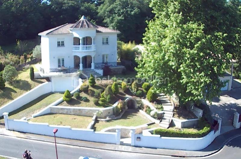 Maison - 164 m² - 6 pièces