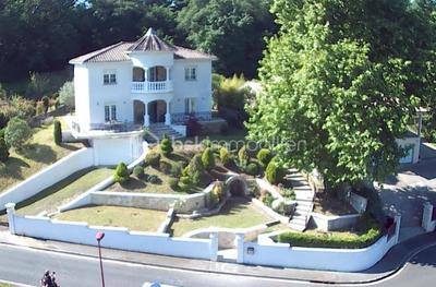 Maison - 164 m² - 6 pièces