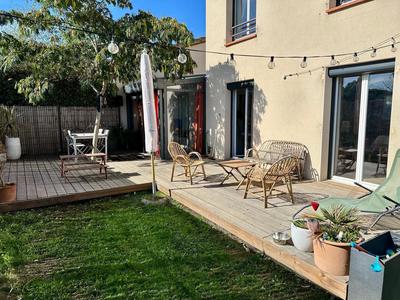 Maison - 108 m² - 5 pièces