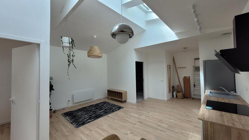 Appartement - 75 m² - 2 pièces