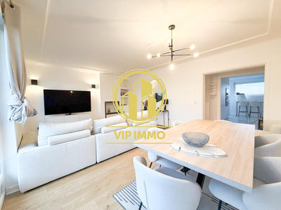 Appartement - 105 m² - 4 pièces