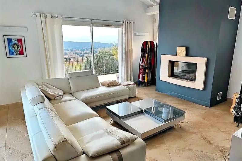 Maison - 314 m² - 9 pièces