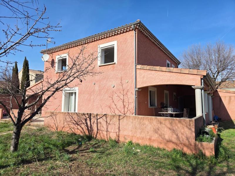 Maison - 153 m² - 5 pièces