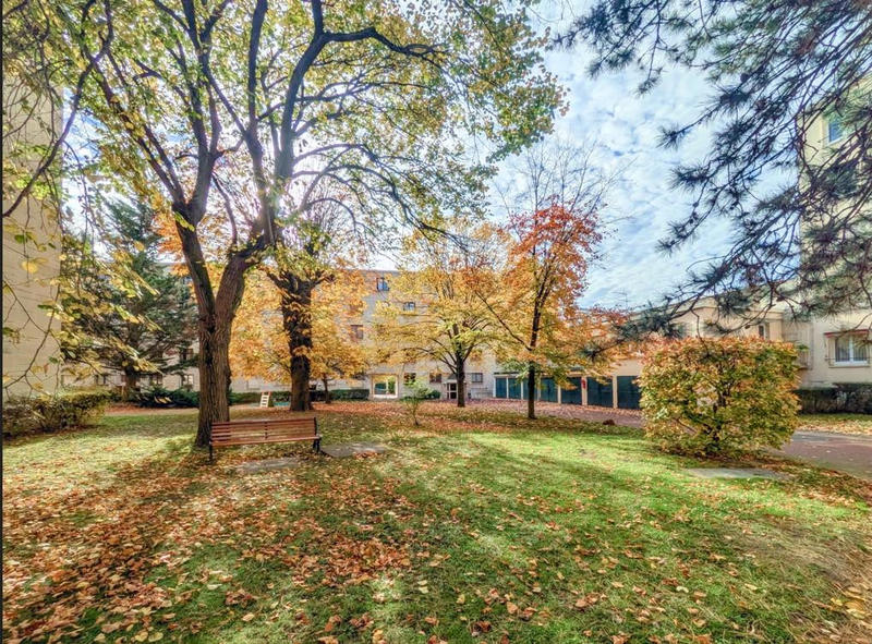 Appartement - 85 m² - 5 pièces