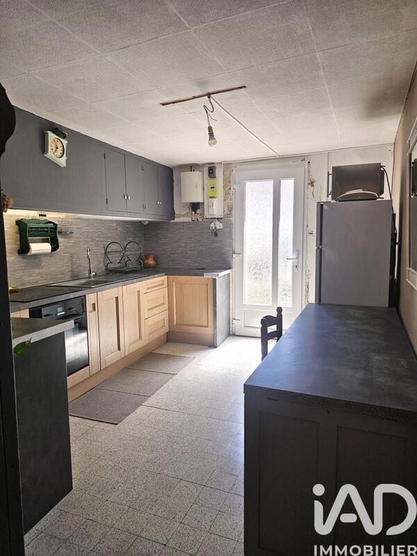 Maison de village - 94 m² - 5 pièces