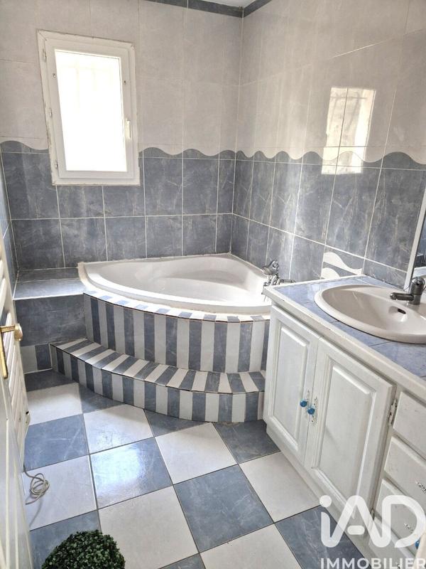 Maison - 157 m² - 6 pièces