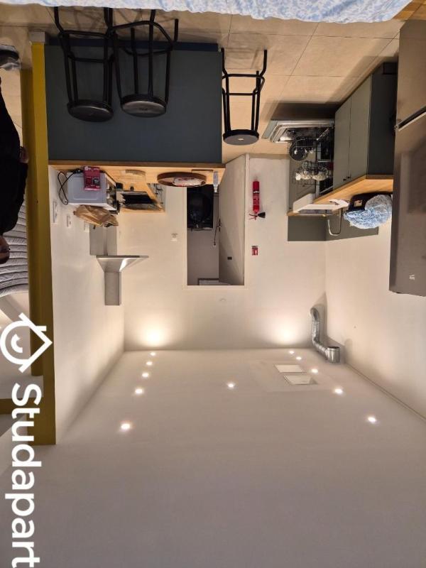 Chambre - 12 m² - 1 pièce