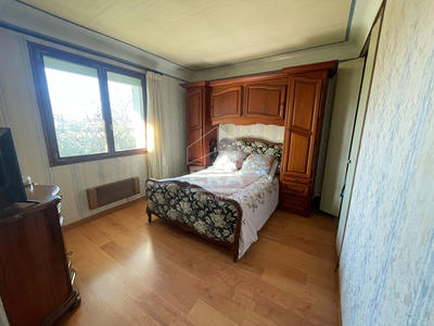 Maison - 188 m² - 8 pièces