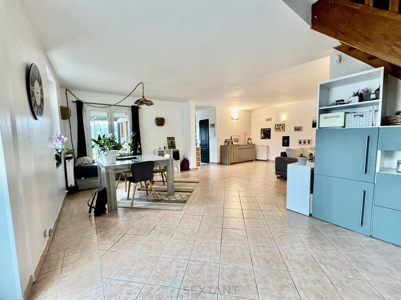 Maison - 100 m² - 5 pièces