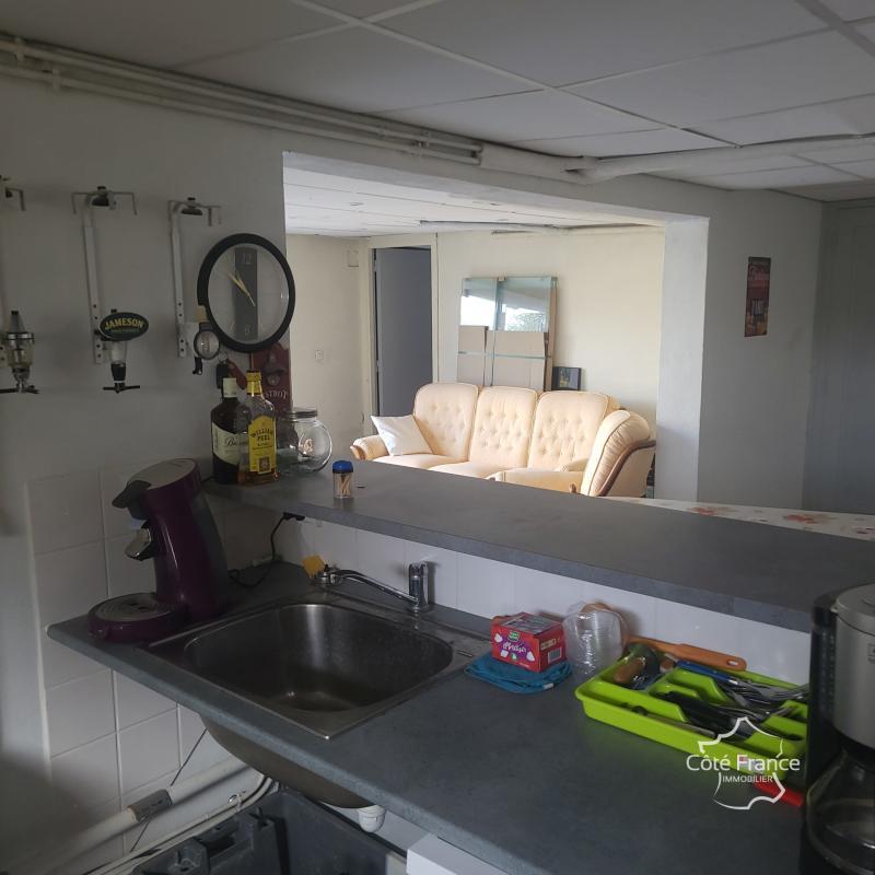 Pavillon - 195 m² - 7 pièces