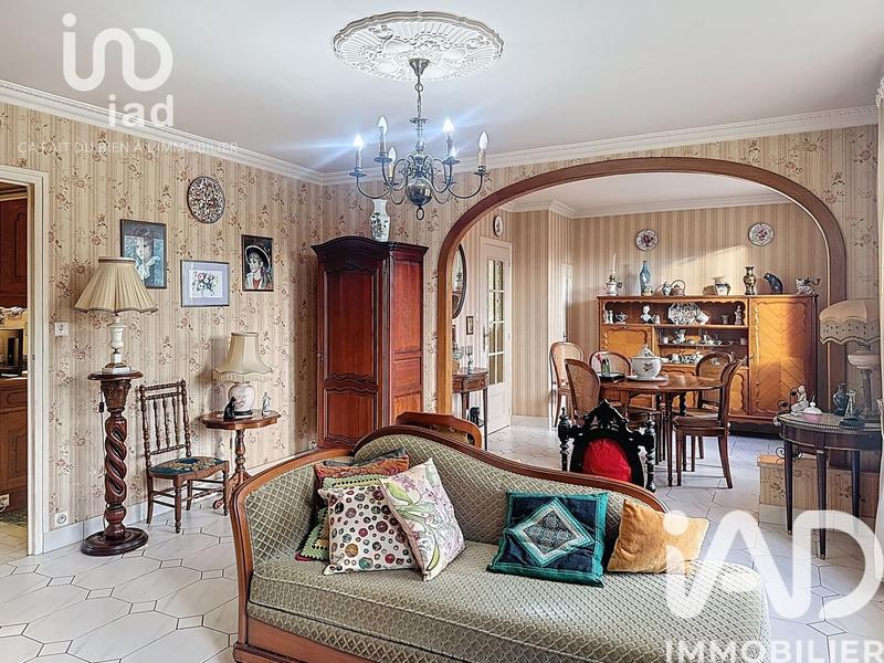 Maison - 99 m² - 5 pièces