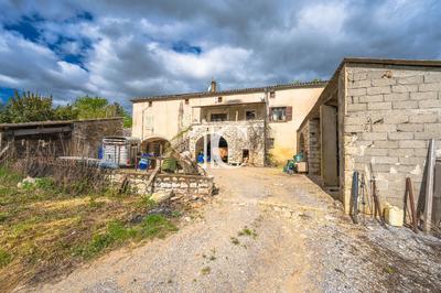 Maison - 180 m² - 7 pièces