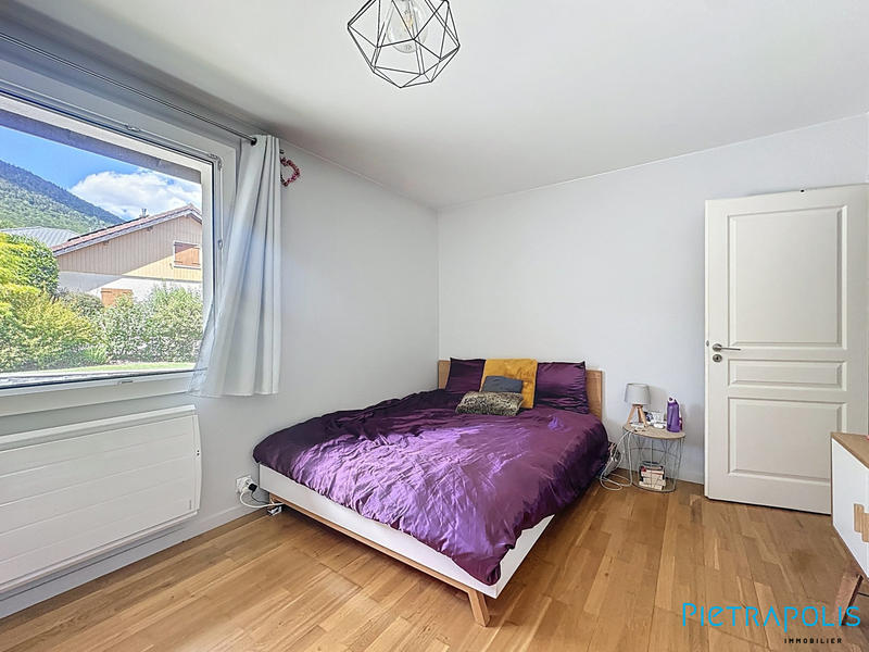 Villa - 195 m² - 6 pièces