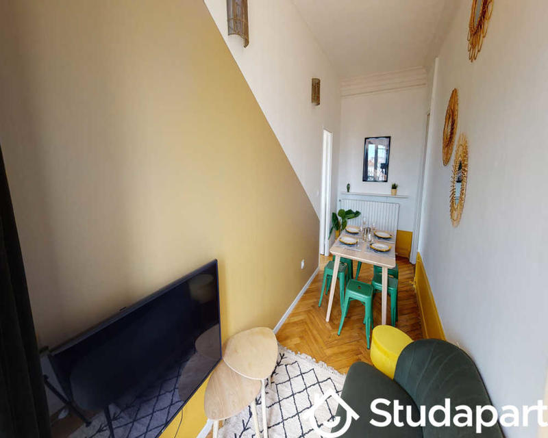 Chambre - 65 m² - 1 pièce