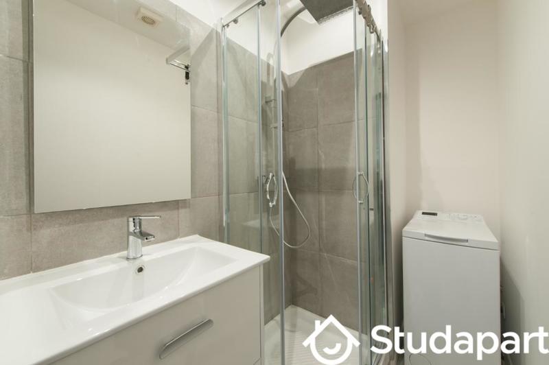 Chambre - 14 m² - 1 pièce