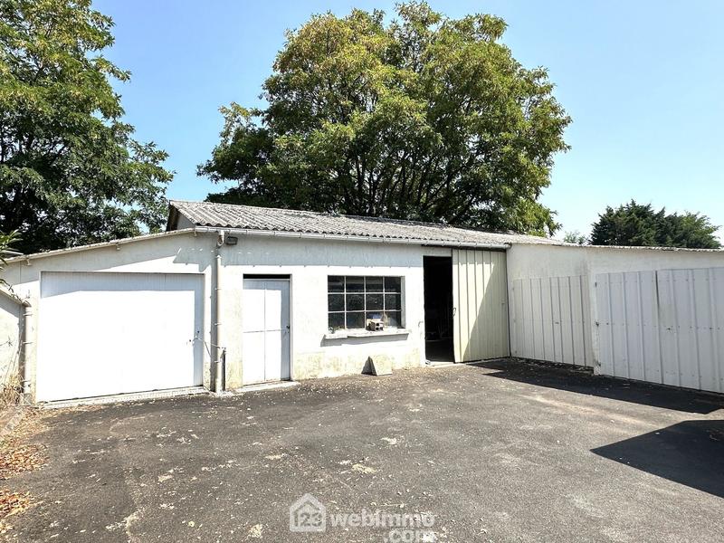 Maison - 214 m² - 7 pièces