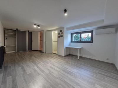 Maison - 283 m² - 6 pièces