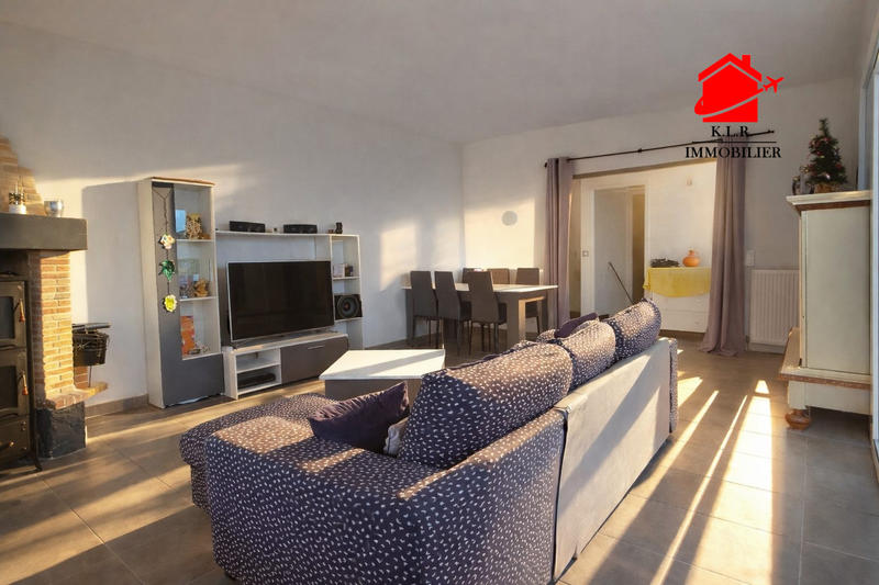 Maison - 201 m² - 8 pièces