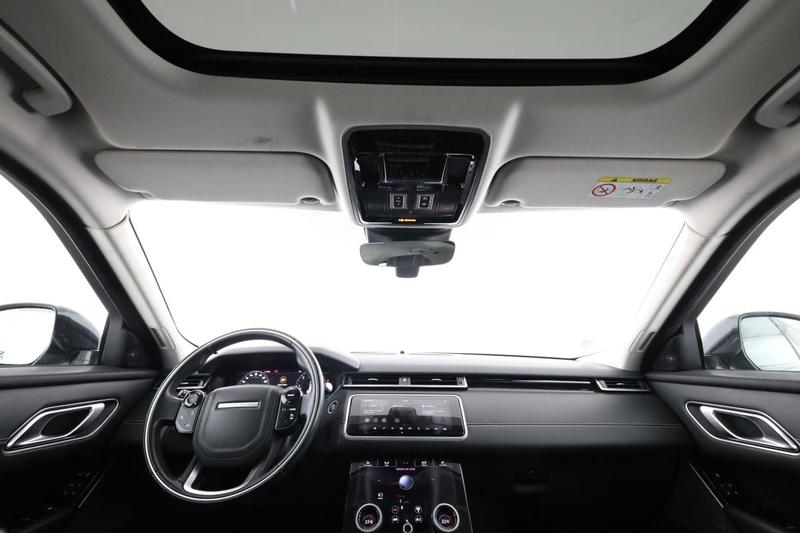 Land Rover Range Rover Velar 2.0 D240 4wd se Auto 240 ch