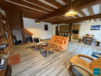 Maison - 121 m² - 5 pièces