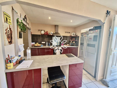 Maison - 100 m² - 5 pièces