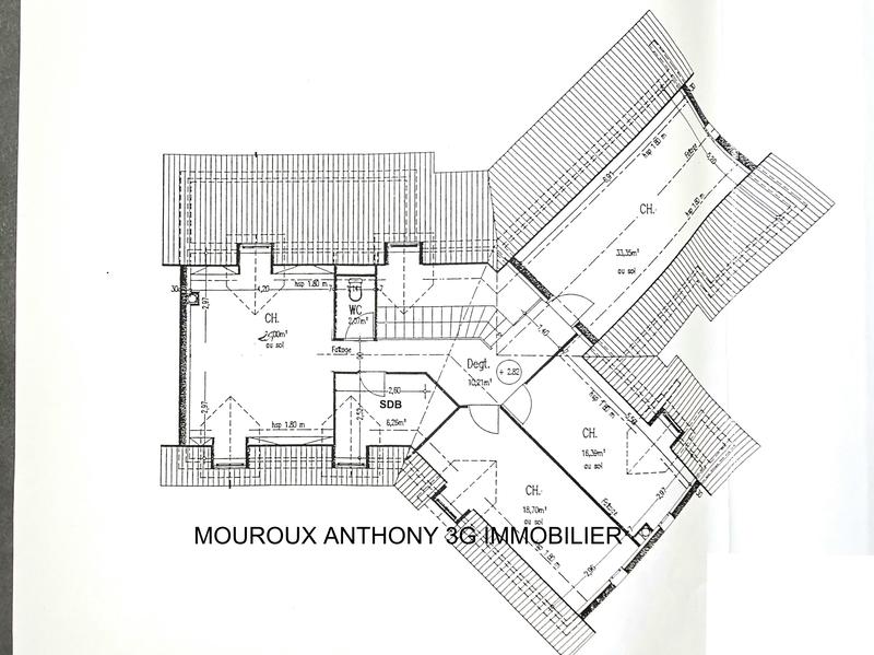 Maison - 248 m² - 7 pièces