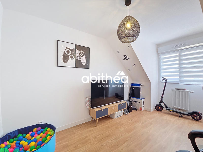 Maison - 82 m² - 4 pièces