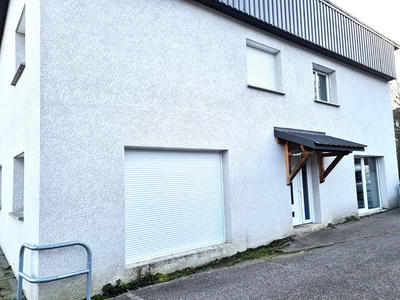 Local commercial - 162 m² - 1 pièce