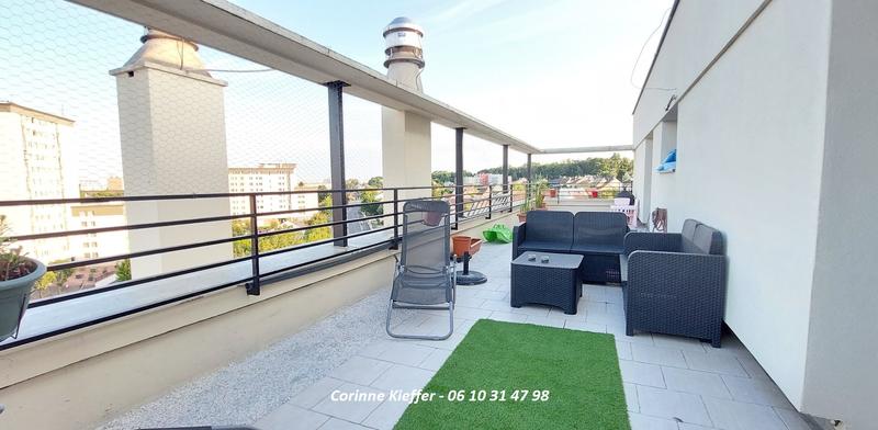 Appartement - 92 m² - 5 pièces