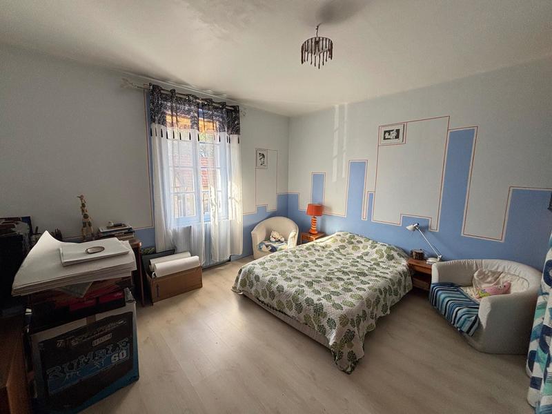 Maison - 130 m² - 5 pièces