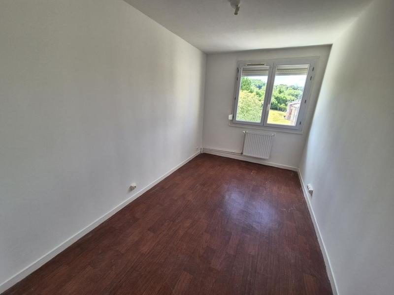 Appartement - 100 m² - 5 pièces