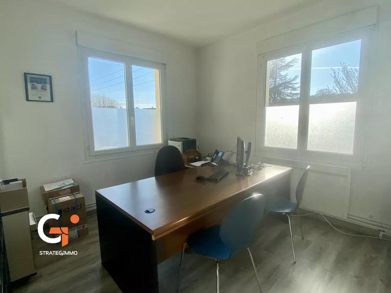 Immeuble - 198 m² - 9 pièces